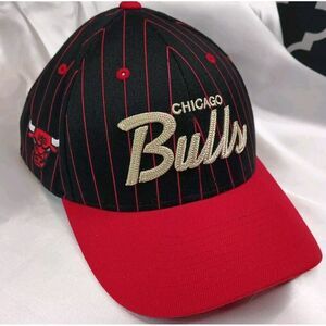 Mitchell & Ness Flex Fit Chicago Bulls Hat Cap Bull Logo Adjustable Basketball
